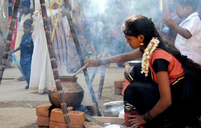 தமிழர் பாரம்பரிய மரபுத் திங்கள் தமிழர் பாரம்பரிய மரபுத் திங்கள்