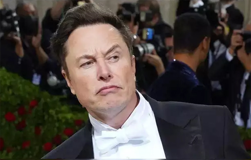 விமானப் பணிப்பெண்ணுக்கு பாலியல் தொல்லை?; குற்றச்சாட்டுக்கு எலான் மஸ்க் பதில்! விமானப் பணிப்பெண்ணுக்கு பாலியல் தொல்லை?; குற்றச்சாட்டுக்கு எலான் மஸ்க் பதில்!