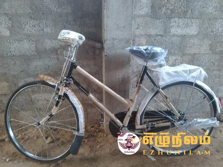 இலங்கையில் உச்சம் தொடும் துவிச்சக்கர வண்டிகளின் விலை! இலங்கையில் உச்சம் தொடும் துவிச்சக்கர வண்டிகளின் விலை!