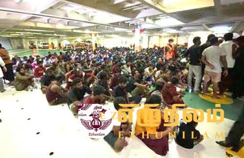 சிங்கப்பூருக்கு அருகில் கடலில் தத்தளித்த 300 இலங்கையர்களையும் அழைத்து வரப் பேச்சுவார்த்தை சிங்கப்பூருக்கு அருகில் கடலில் தத்தளித்த 300 இலங்கையர்களையும் அழைத்து வரப் பேச்சுவார்த்தை