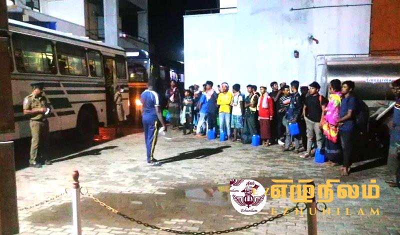 யாழில் இருந்து ரோஹிங்கியா அகதிகள் மீரிகான தடுப்பு முகாமுக்கு மாற்றம்; நேற்று 3 பஸ்களில் அனுப்பிவைக்கப்பட்டனர்