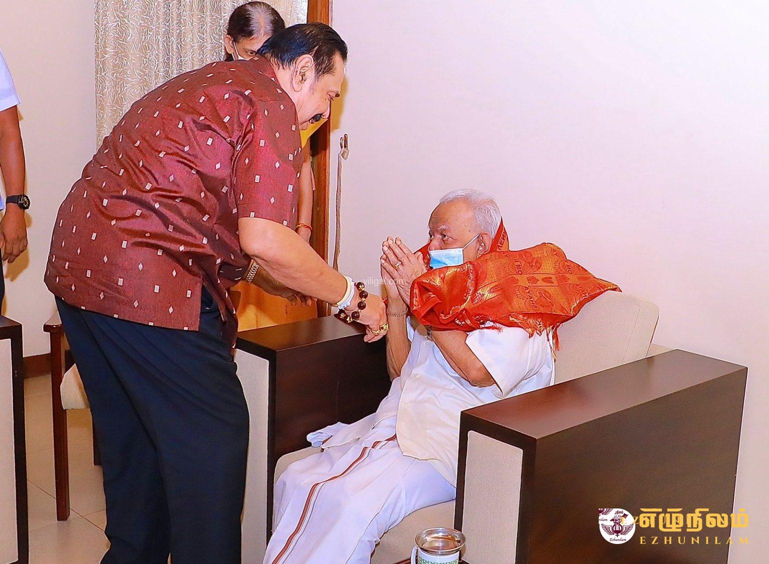 தமிழர் பிரச்சினைக்கு விரைவில் தீர்வு காண வேண்டும்; மஹிந்தவிடம் சம்பந்தன் வலியுறுத்து தமிழர் பிரச்சினைக்கு விரைவில் தீர்வு காண வேண்டும்; மஹிந்தவிடம் சம்பந்தன் வலியுறுத்து