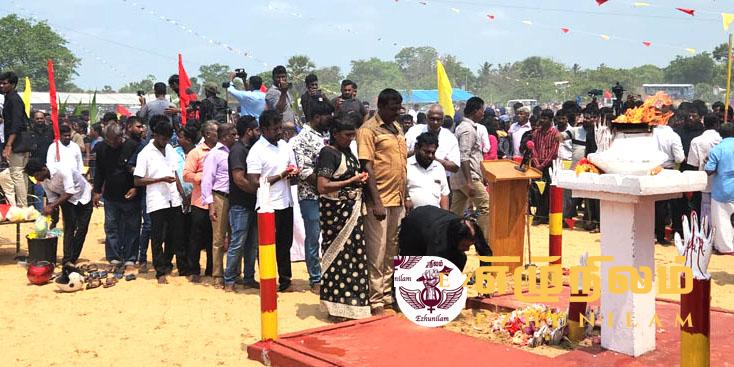 முள்ளிவாய்க்கால் நினைவஞ்சலி!! முள்ளிவாய்க்கால் நினைவஞ்சலி!!