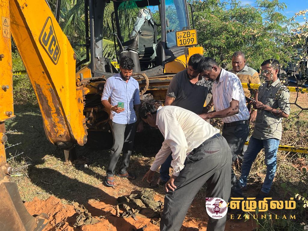 நீர் குழாய் பொருத்த குழி வெட்டப்பட்ட போது கொக்குத்தொடுவாயில் மனித எச்சங்கள் மீட்பு
