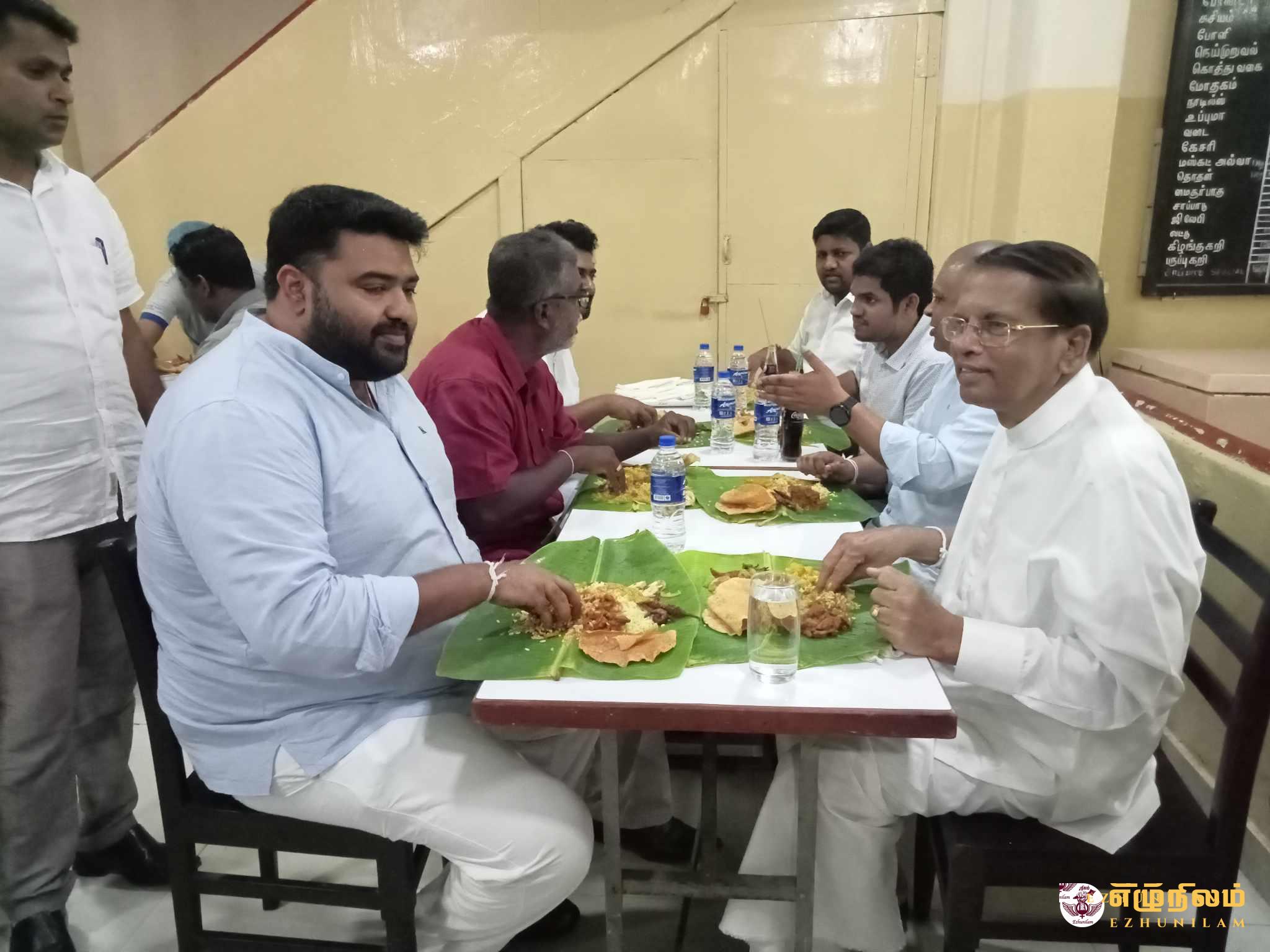 யாழ்ப்பாண சைவ உணவை ருசித்து உண்ட மைத்திரி யாழ்ப்பாண சைவ உணவை ருசித்து உண்ட மைத்திரி
