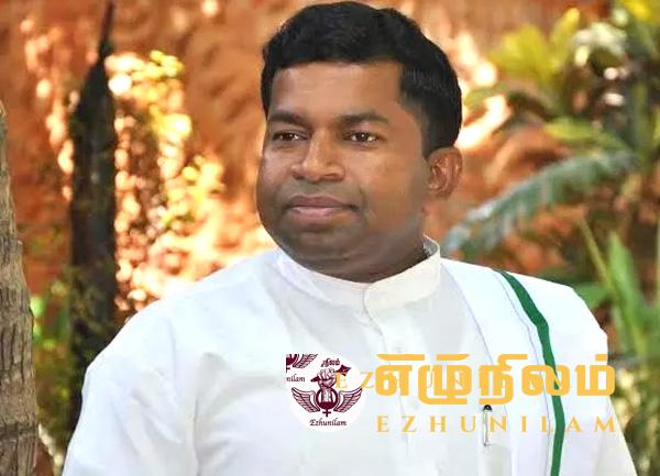 முதலில் வரும் தேர்தலை அறிவித்தார் பிள்ளையான்