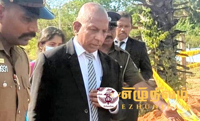 தவறுகளில் இருந்து தப்பிக்கவே நீதிபதி நாட்டிலிருந்து தப்பியோட்டம்
