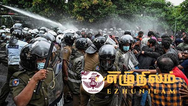 வீதிக்கு இறங்கும் மக்கள் மீது கொடூரத் தாக்குதலுக்கு அரசு தயாராகிறது வீதிக்கு இறங்கும் மக்கள் மீது கொடூரத் தாக்குதலுக்கு அரசு தயாராகிறது