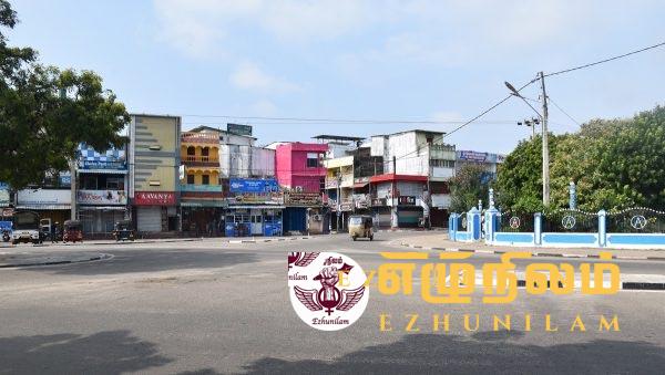 மன்னாரில் ஹர்த்தால் – சட்டத்தரணிகள் பணிப்பகிஷ்கரிப்பு மன்னாரில் ஹர்த்தால் – சட்டத்தரணிகள் பணிப்பகிஷ்கரிப்பு