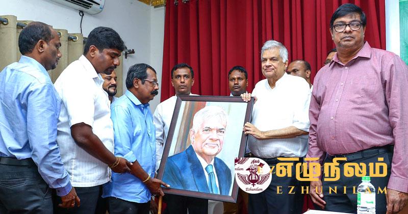 வடக்கில் காணி,காணாமல்போனோர் பிரச்சினைகளுக்கு 2025க்குள் தீர்வு; யாழில் ஐ. தே. க. செயற்பாட்டாளர்களுடனான சந்திப்பில் ஜனாதிபதி உறுதி வடக்கில் காணி,காணாமல்போனோர் பிரச்சினைகளுக்கு 2025க்குள் தீர்வு; யாழில் ஐ. தே. க. செயற்பாட்டாளர்களுடனான சந்திப்பில் ஜனாதிபதி உறுதி