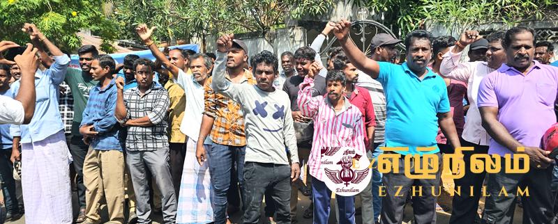 யாழில் இந்தியத் தூதரத்தை முற்றுகையிடுவதற்கு முயற்சி; பொலிஸார் மீனவர்கள் முறுகலால் பதற்றம்