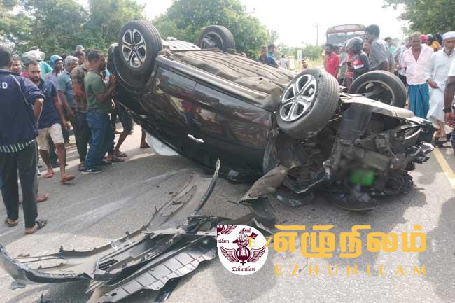 கோர விபத்தில் ஒரே குடும்பத்தை சேர்ந்த நால்வர் காயம்