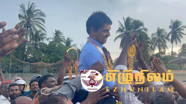 அர்ச்சுனாவை தோலில் தூக்கி வைத்து கொண்டாடிய மக்கள்: மன்னாரில் அமோக வரவேற்பு