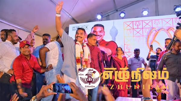 ‘புலிப்புராணம்’ பாடும் நாமல்: மீண்டும் இனவாதத்தை தூண்ட முயற்சியா? ‘புலிப்புராணம்’ பாடும் நாமல்: மீண்டும் இனவாதத்தை தூண்ட முயற்சியா?