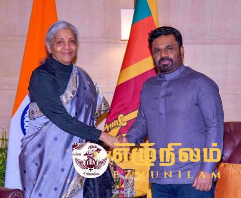 இலங்கையுடனான நட்புறவை என்றும் பேணுவோம் – ஜனாதிபதியிடம் இந்திய நிதியமைச்சர் இலங்கையுடனான நட்புறவை என்றும் பேணுவோம் – ஜனாதிபதியிடம் இந்திய நிதியமைச்சர்
