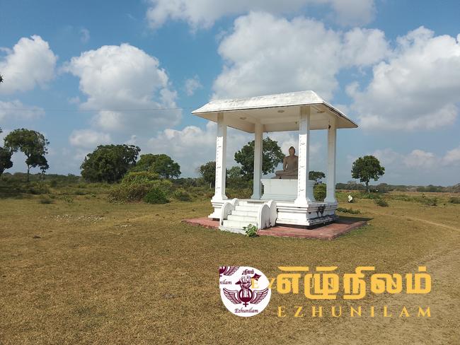 புல்மோட்டை சாத்தனமடு பகுதியில் பிக்குவின் பிடியில் 100 ஏக்கர் காணி புல்மோட்டை சாத்தனமடு பகுதியில் பிக்குவின் பிடியில் 100 ஏக்கர் காணி