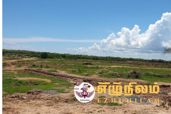 வடக்கில் தமிழர்களின் காணியை கையகப்படுத்தும் வர்த்தமானிக்கு நீதிமன்றம் தடை வடக்கில் தமிழர்களின் காணியை கையகப்படுத்தும் வர்த்தமானிக்கு நீதிமன்றம் தடை