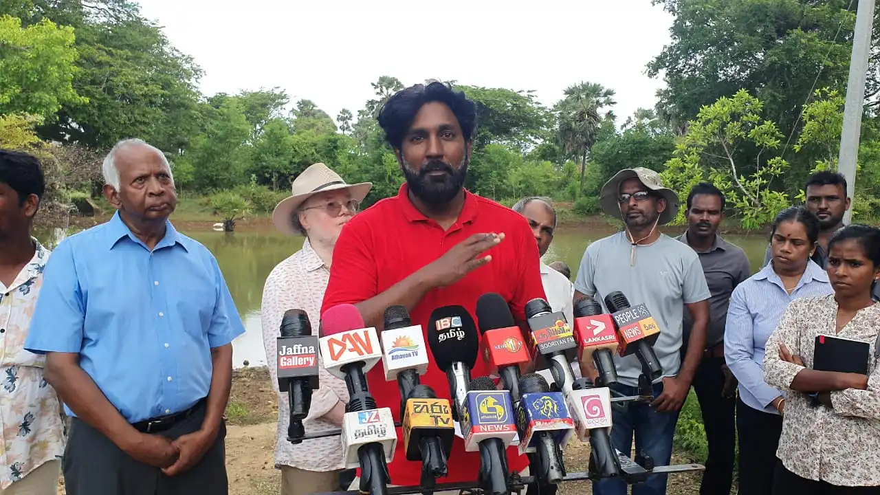 2400 ஏக்கர் காணிகளை விடுவிக்கக் கோரிய தொடர் போராட்டம் முன்னெடுப்பு!