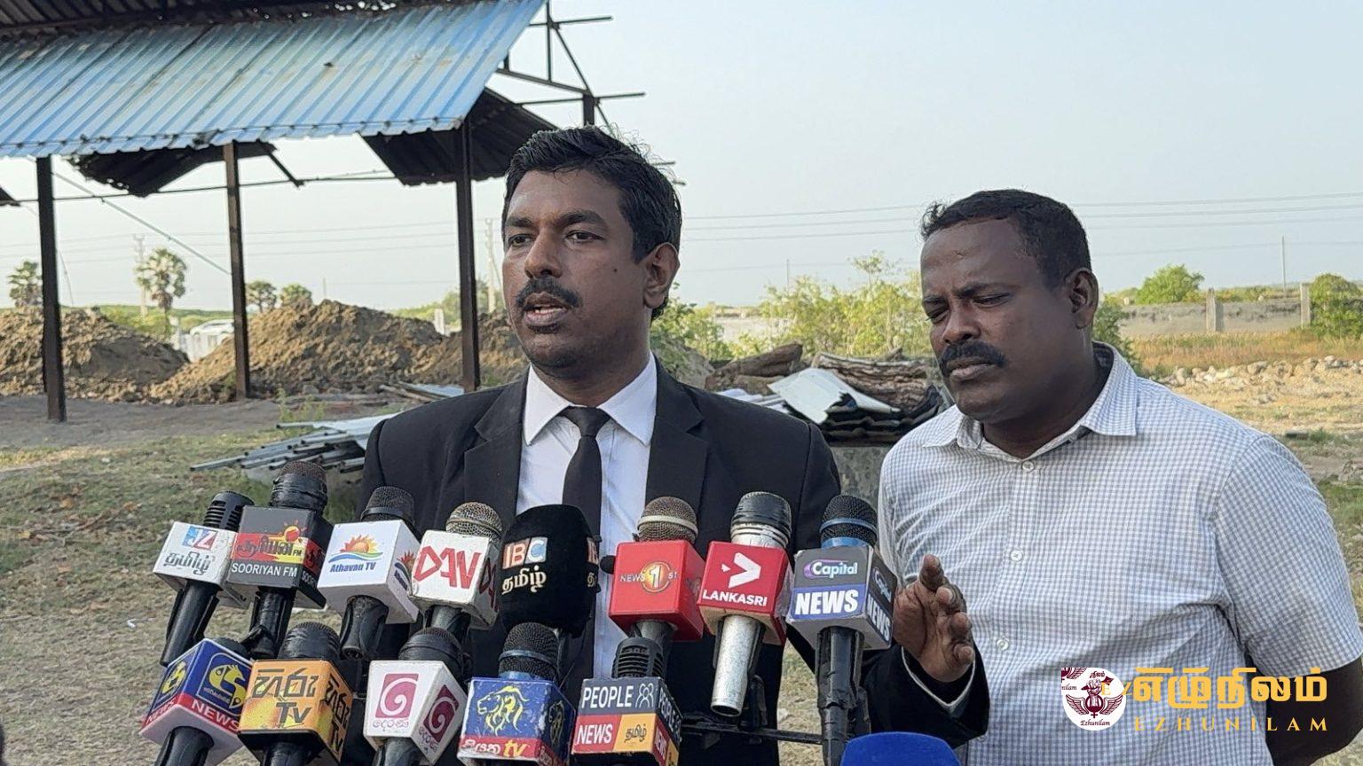 செம்மணி குறித்து நீதிமன்றத்தில் சாட்சியமளித்த தமிழ் ஆர்வலரின் வீட்டுக்கு அருகில் மர்ம வாகனம்? செம்மணி குறித்து நீதிமன்றத்தில் சாட்சியமளித்த தமிழ் ஆர்வலரின் வீட்டுக்கு அருகில் மர்ம வாகனம்?