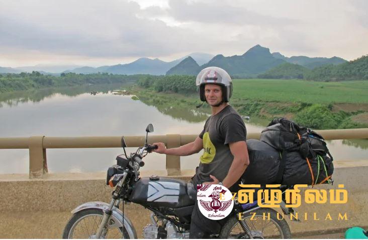 விமான நிலையத்திலேயே சாரதி அனுமதி உரிமம் – இலங்கை வரும் வெளிநாட்டினருக்கு மகிழ்ச்சியான செய்தி விமான நிலையத்திலேயே சாரதி அனுமதி உரிமம் – இலங்கை வரும் வெளிநாட்டினருக்கு மகிழ்ச்சியான செய்தி