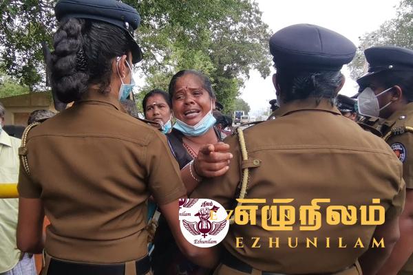 ‘காணாமல் போனவர்களின்’ குடும்பங்களை  இலக்கு வைக்கும் இலங்கை பொலிசார்