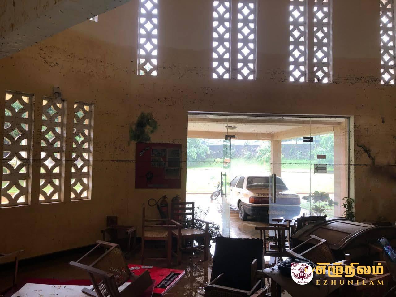 வெள்ளத்தால் பேராதனை பல்கலைக்கழகத்தின் பெரும்பகுதிகளில் சேதம் வெள்ளத்தால் பேராதனை பல்கலைக்கழகத்தின் பெரும்பகுதிகளில் சேதம்